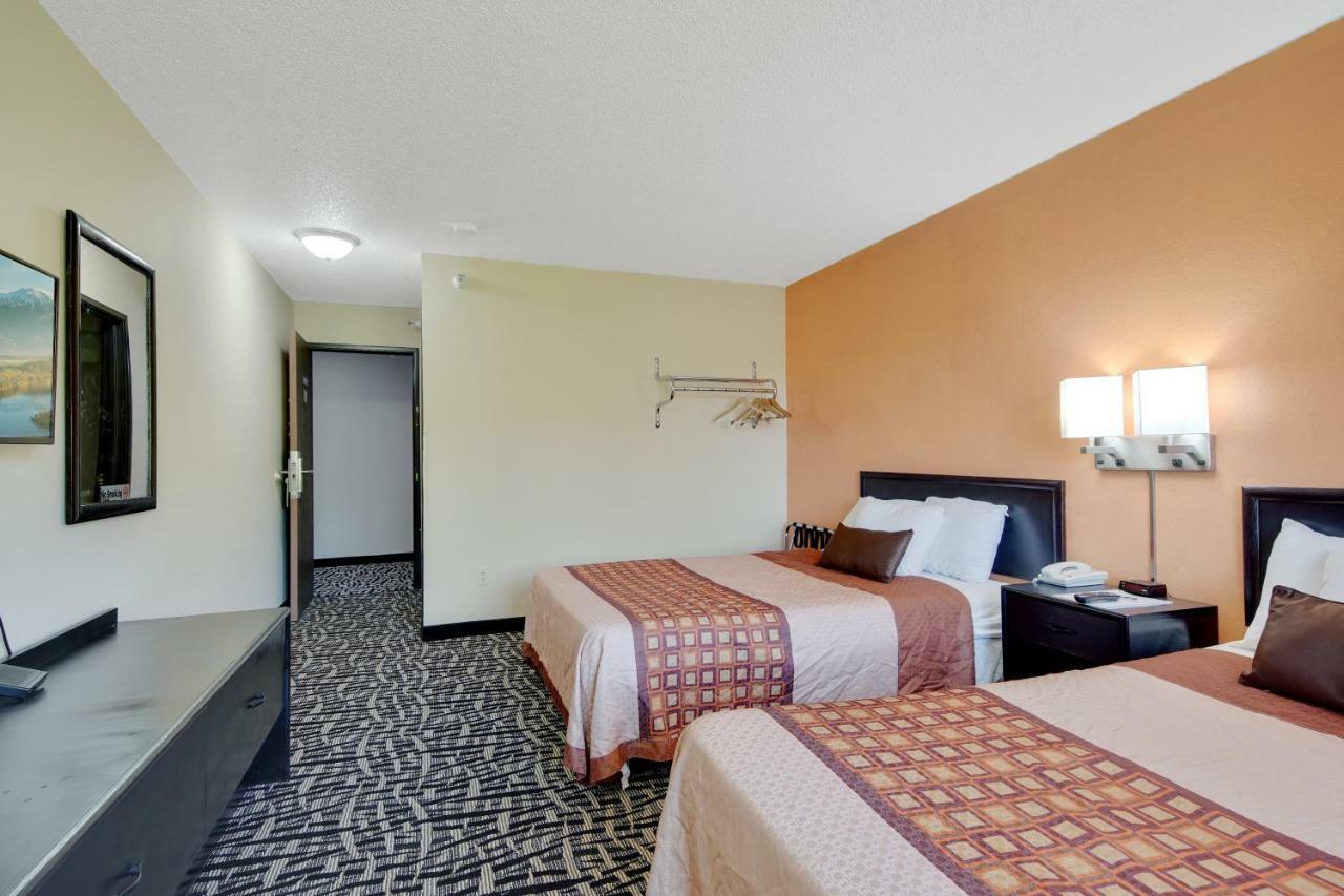 Americas Quality Inn & Suites - Finlayson Exterior foto